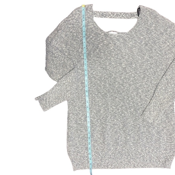 Torrid Chunky Knit Marbled Gray Lace Back Sweater Women's Plus Size 2 - Picture 4 of 10